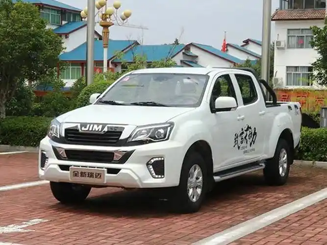 见证国内皮卡40年来扛把子盘点数位经典车企