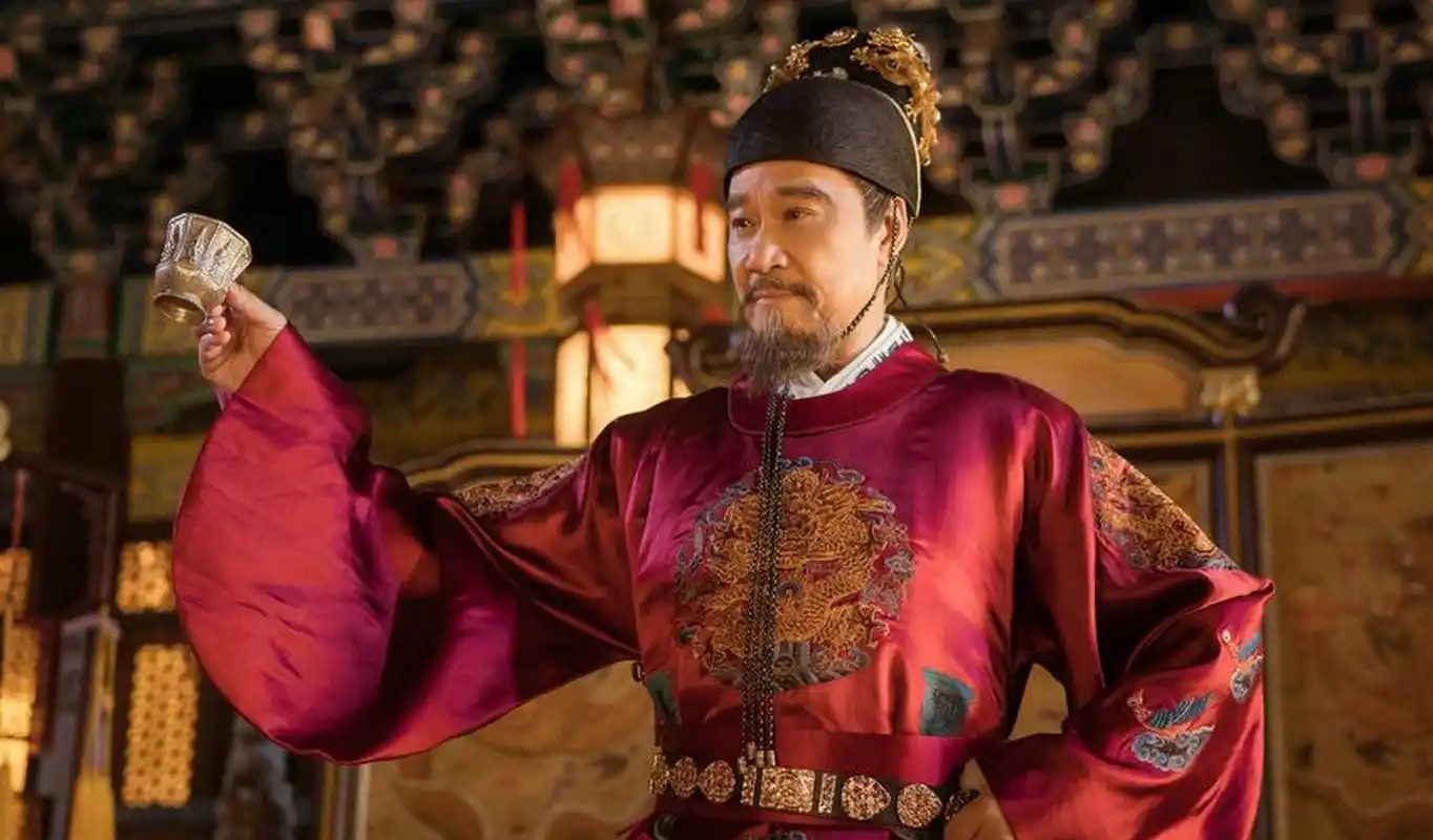 为什么朱元璋传位给朱允炆,不传位给朱棣呢?