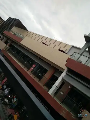 五华奥园广场店铺,带租出售,仅售80万