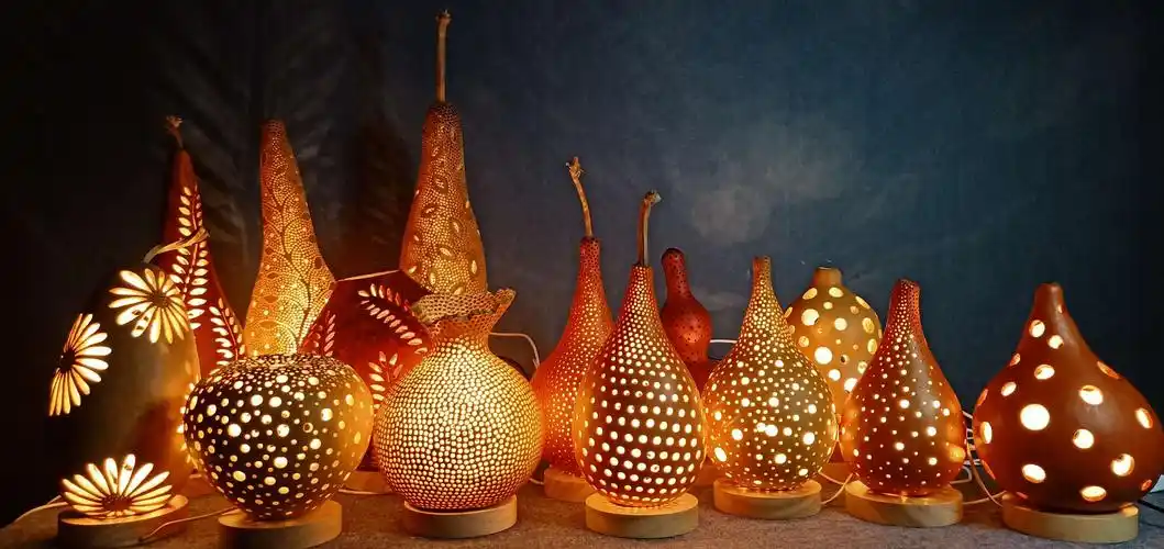 福泽禄海近看葫芦灯