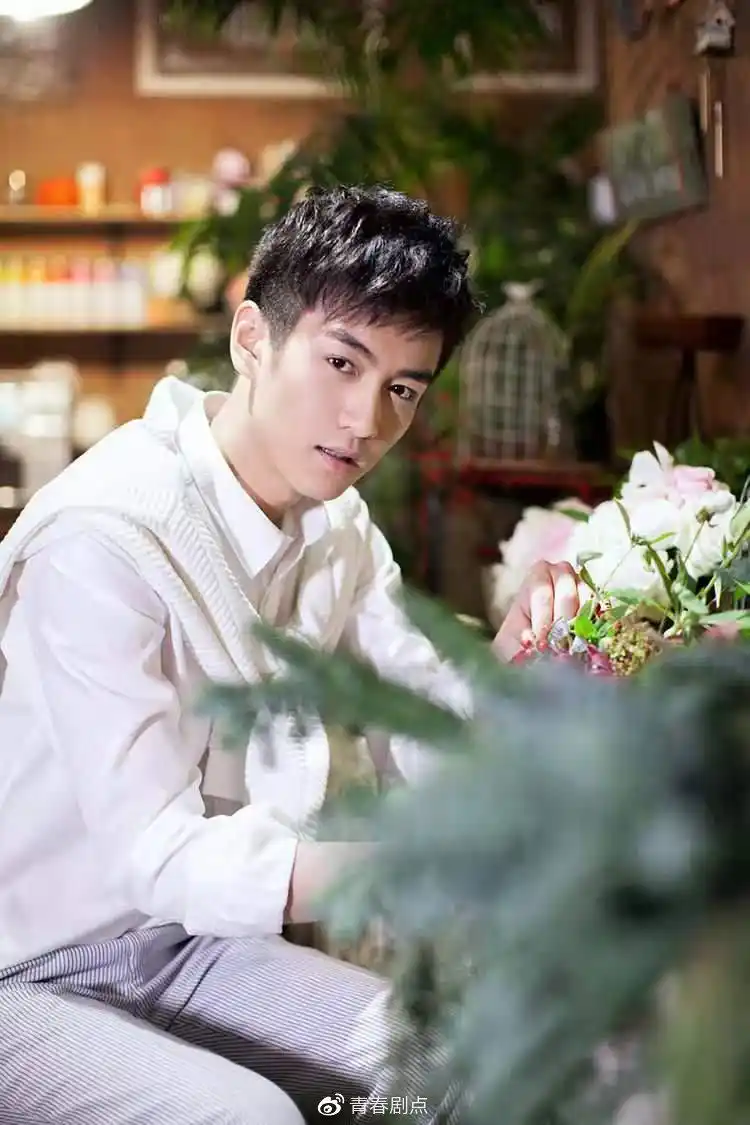 白大褂男神邓医生温暖你心,大家赶快来pick吧!