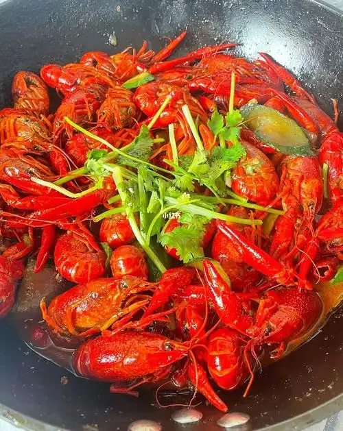 手把手教你如何烧小龙虾更好吃