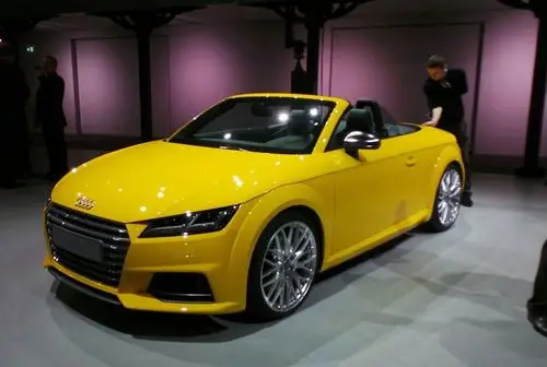 新款奥迪tt敞篷跑车于巴黎车展首发