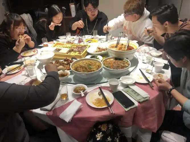 (副本)( 写美篇这是2019年新年聚餐照