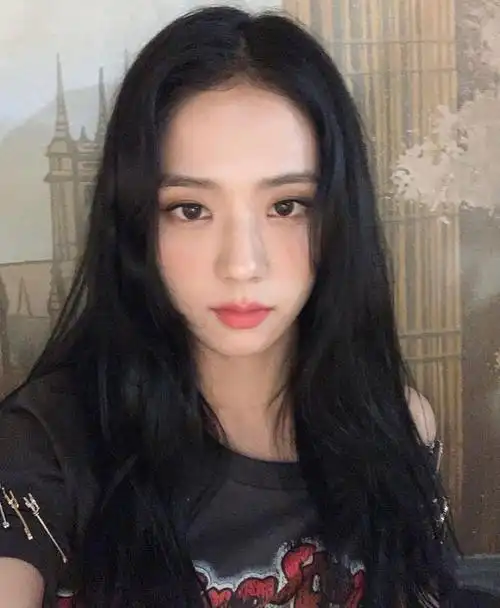 jisoo金智秀|自拍界的神|金智秀|自拍_新浪新闻