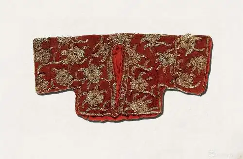 (3/5)紫红罗地蹙金绣半臂,唐代