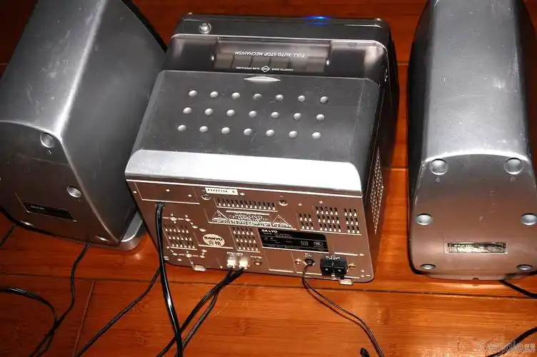 三洋迷你组合音响,100