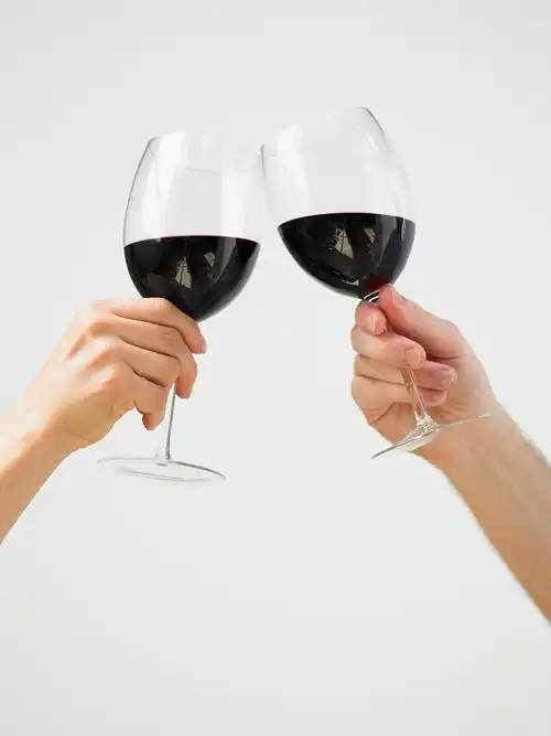 酒杯 红酒 红酒杯图片_酒杯 红酒 红酒杯高清图片素材库