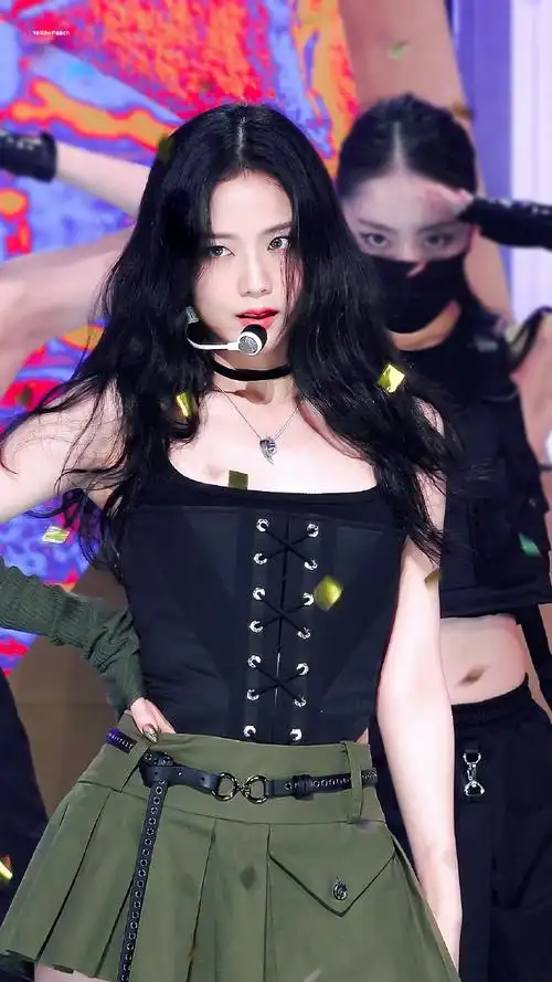 kimjisoo超话92#blackpink人歌初舞台#92#金智秀新歌直拍#99