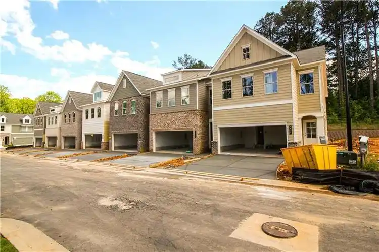 亚特兰大三室三卫联排别墅