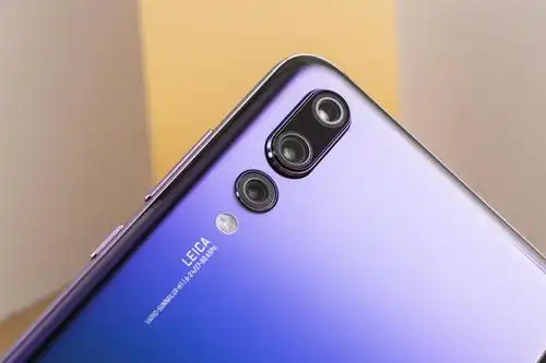华为p20 pro:目前画质最好的拍照手机