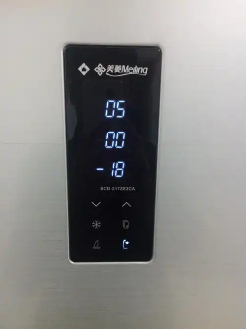 美菱冰箱bcd-217ze3ca 面板显示3个数字 中间的这个数字00怎么不能