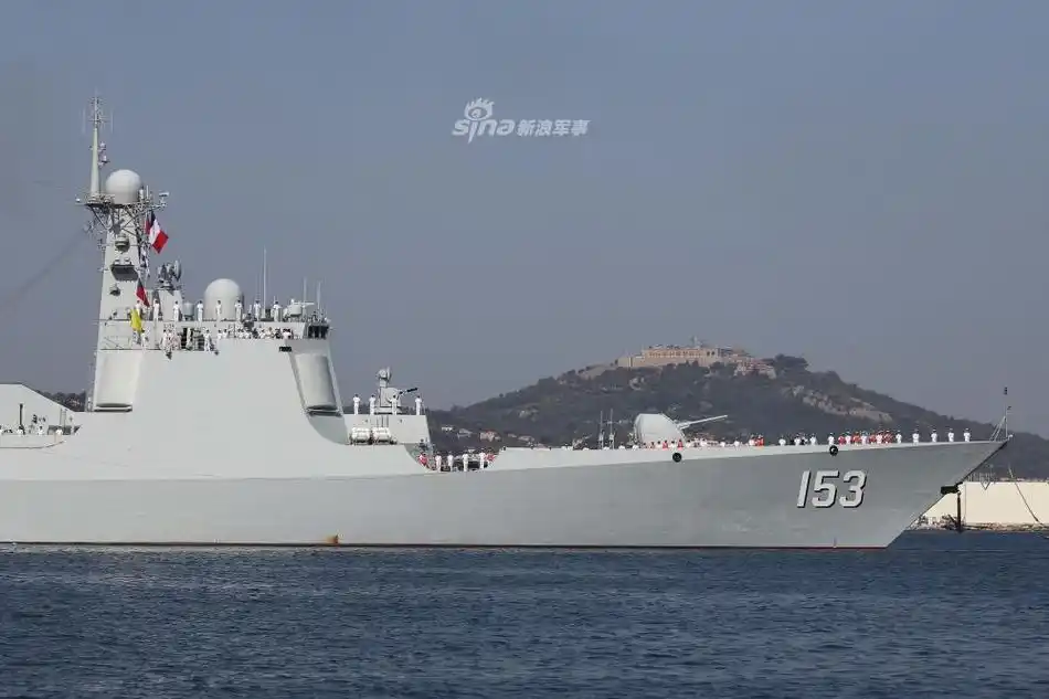 中华神盾威武霸气!我052c西安舰抵法国开展军事交流