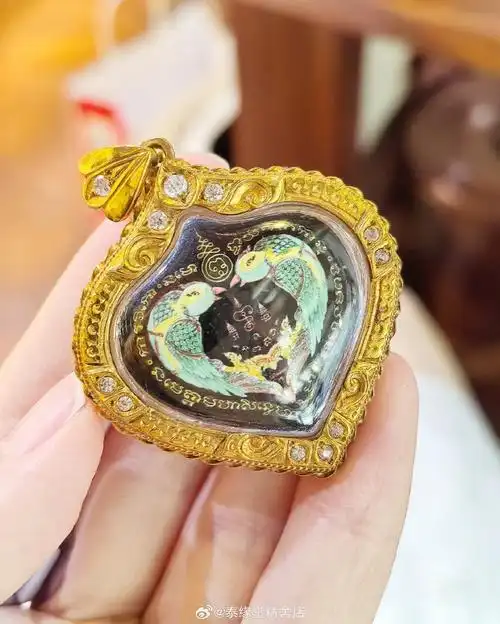 92人缘鸟:是一种泰国神物(salika),特别的柬埔寨法门古老心法层层