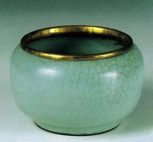 巅峰时期的宋官窑,一件就能在北京换套四合院!