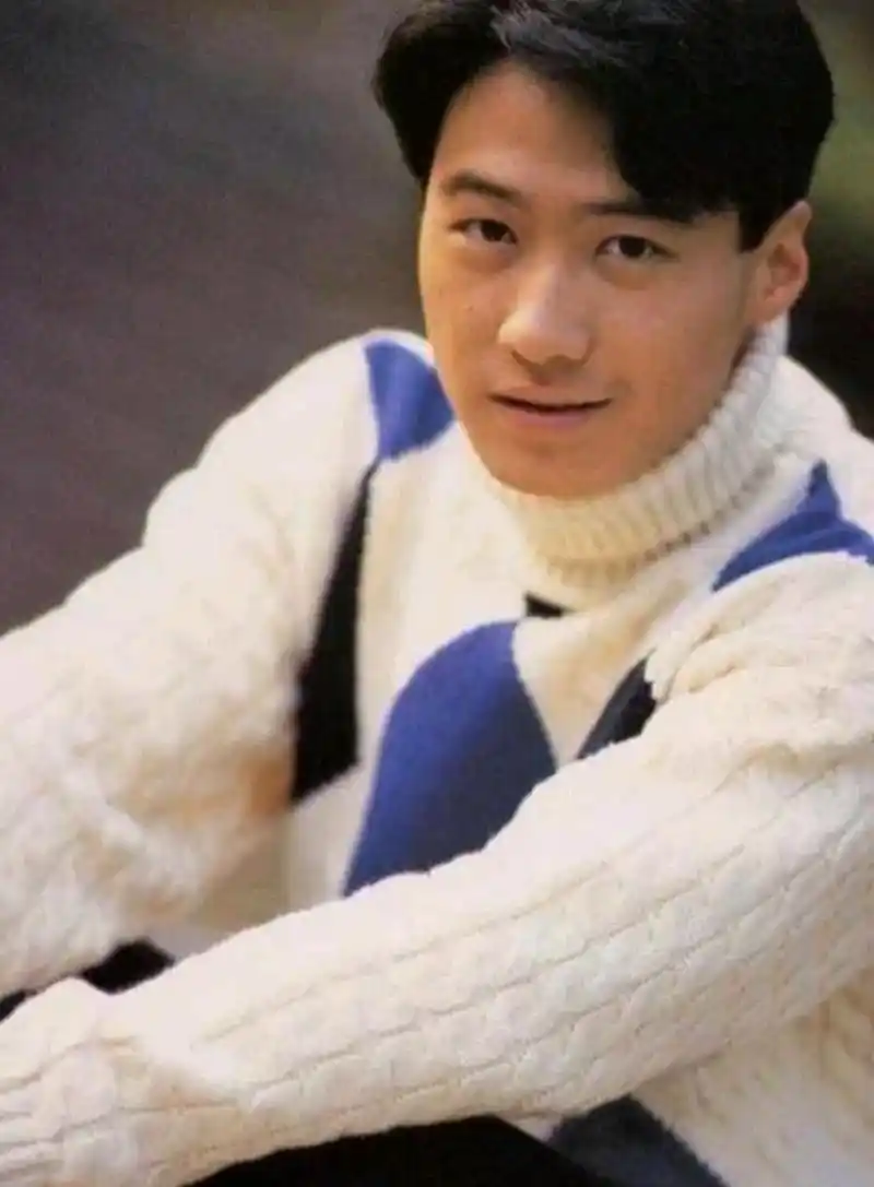 年轻时的黎明真帅