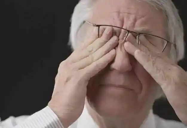 老年人视力丧失的首位病因黄斑变性