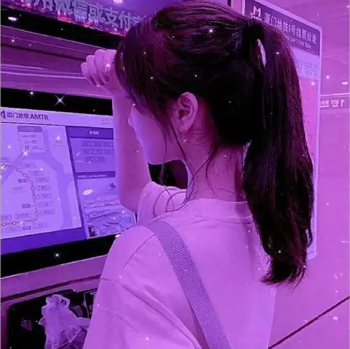 紫色滤镜优质女生头像