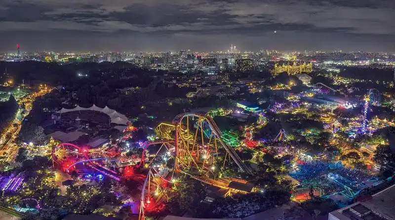 广州长隆乐园万圣节航拍夜景