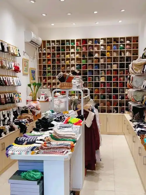 砀山的一家肉红袜子店