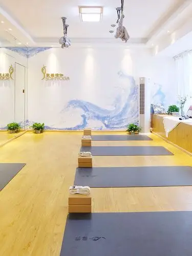 miniko探店减肥塑型做飞起来的仙女去这家瑜伽馆约一波