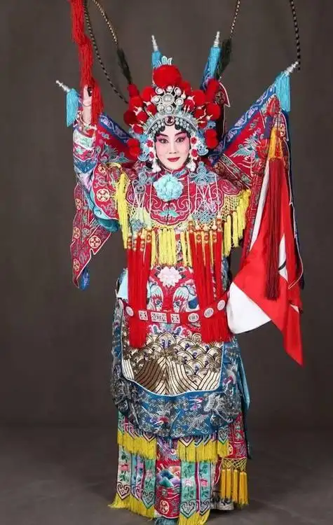 先行犯错受责打 元帅慰解再出征一粤曲《穆桂英出征》简谱