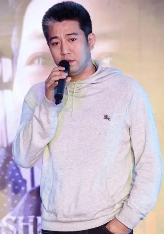 《金粉世家》导演李大为去世 金燕西陈坤冷清秋董洁发文悼念