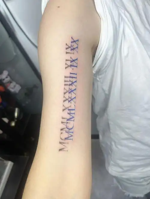 罗马数字纹身9390