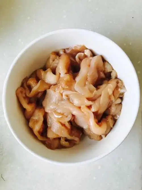 香菇鸡脯肉(1/3)