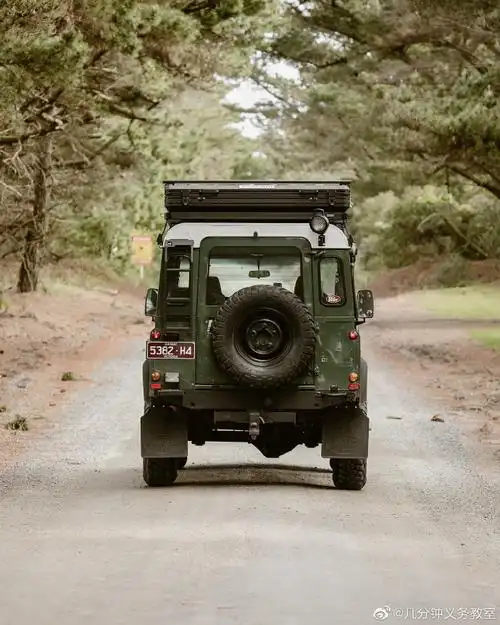 每日一台经典车型##路虎##路虎卫士