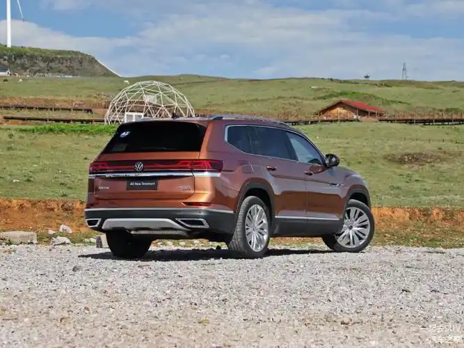 优惠6万!2.5tv6,5米大7座途昂,299马力随便踩,放倒后排随便躺_车家号_