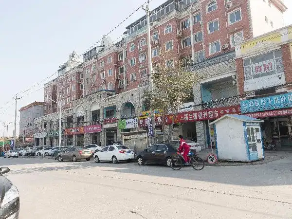 皇家新村小区隶属于北京市通州区通州其它商圈优质小区,附近我爱我家