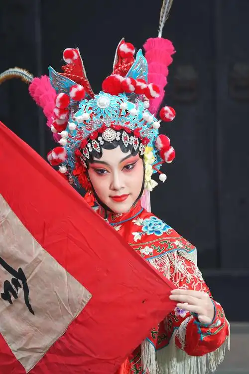 《初影创意川剧人物》爱好摄影的我,初影环境创意人物,初次作业分享