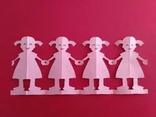 剪纸换装小女孩手