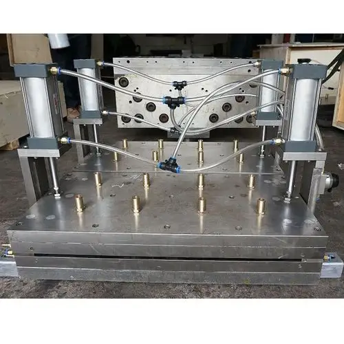 600毫米厘米宽 pvc 天花板瓷砖塑料板材挤出生产线机