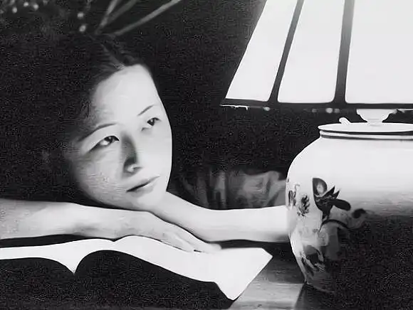 林徽因到底有多美?能让徐志摩抛妻弃子,老照片暴露她绝美容颜