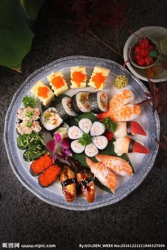 寿司拼盘
