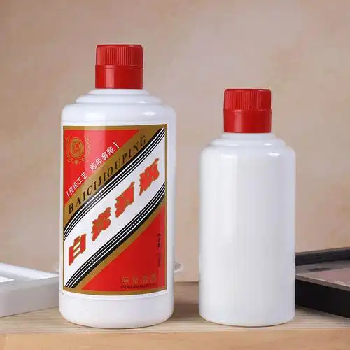 厂家批发白瓷茅台酒瓶 500ml白酒瓶 空酒瓶玻璃酒瓶 陶瓷酒瓶定制