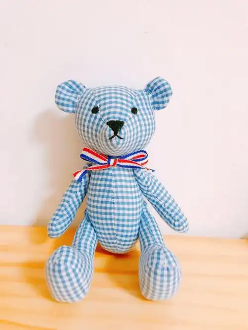 布艺作品一只小熊的诞生制作方法_手工布艺_巧艺网