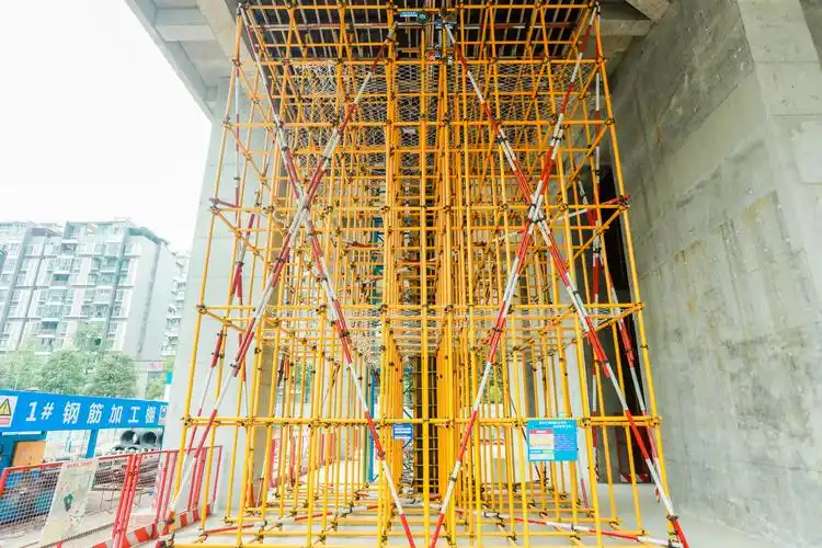 1#楼高支模架.jpg
