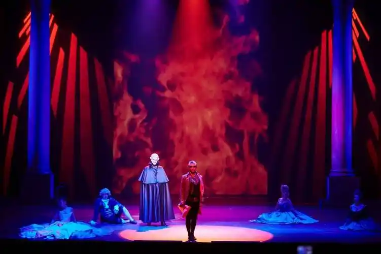 广州法语音乐剧《摇滚莫扎特》舞台戏剧购票