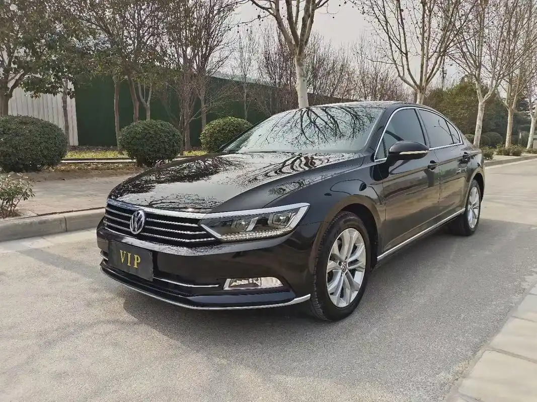 大众迈腾18款改款380豪华版