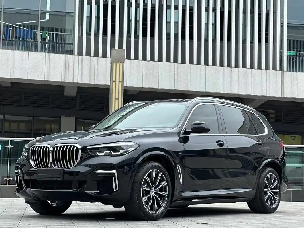2022款 宝马x5 改款 xdrive.【车辆名称】202 - 抖音