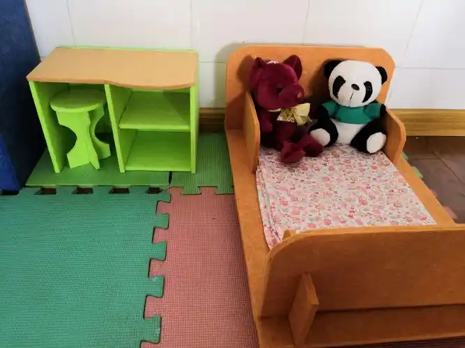 娃娃家的新床!
