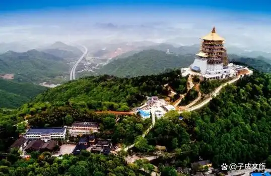 黄石十大必玩景点之旅——自然与人文的完美融合