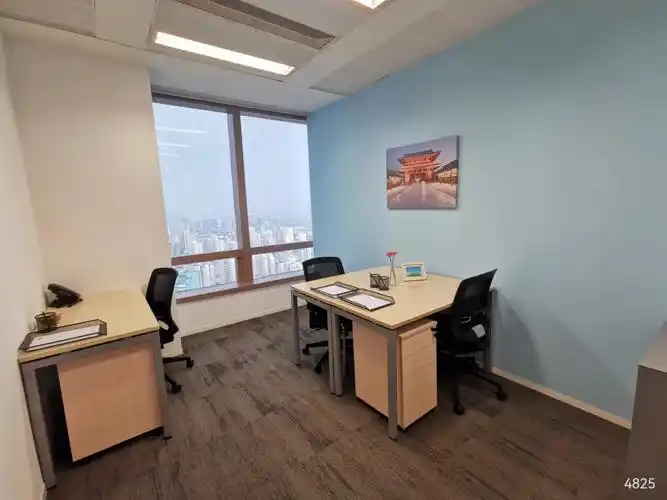 这样的小型办公室你喜欢吗