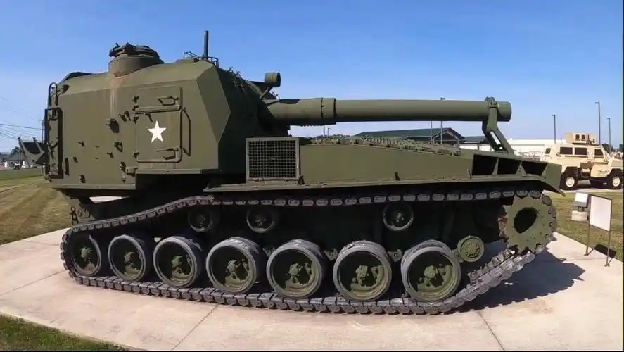 美国m55203毫米自行榴弹炮