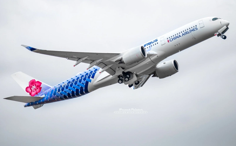 中华航空碳纤维涂装a350亮相