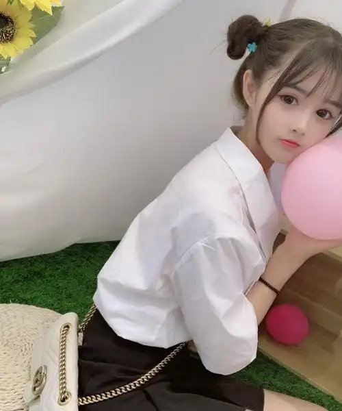 快手沫沫直播换衣服录屏在线观看