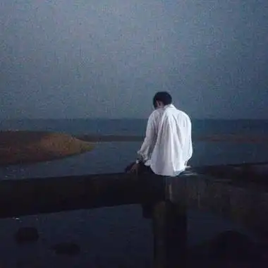 女生头像高冷早已注定此生并不孤独